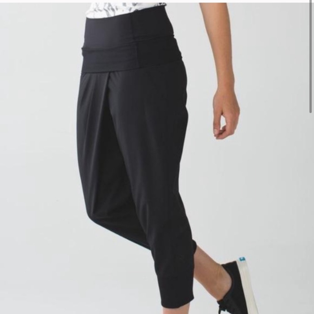 Lululemon Dance to Yoga Pant Black Size 4